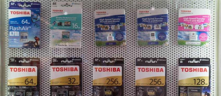 CeBIT: Toshiba zeigt schnelle 64 GB FlashAir-Karte